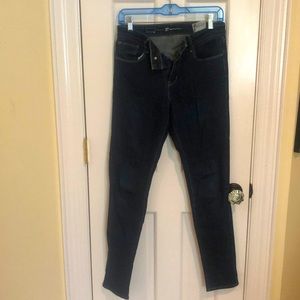 Levi’s high rise skinny jeans